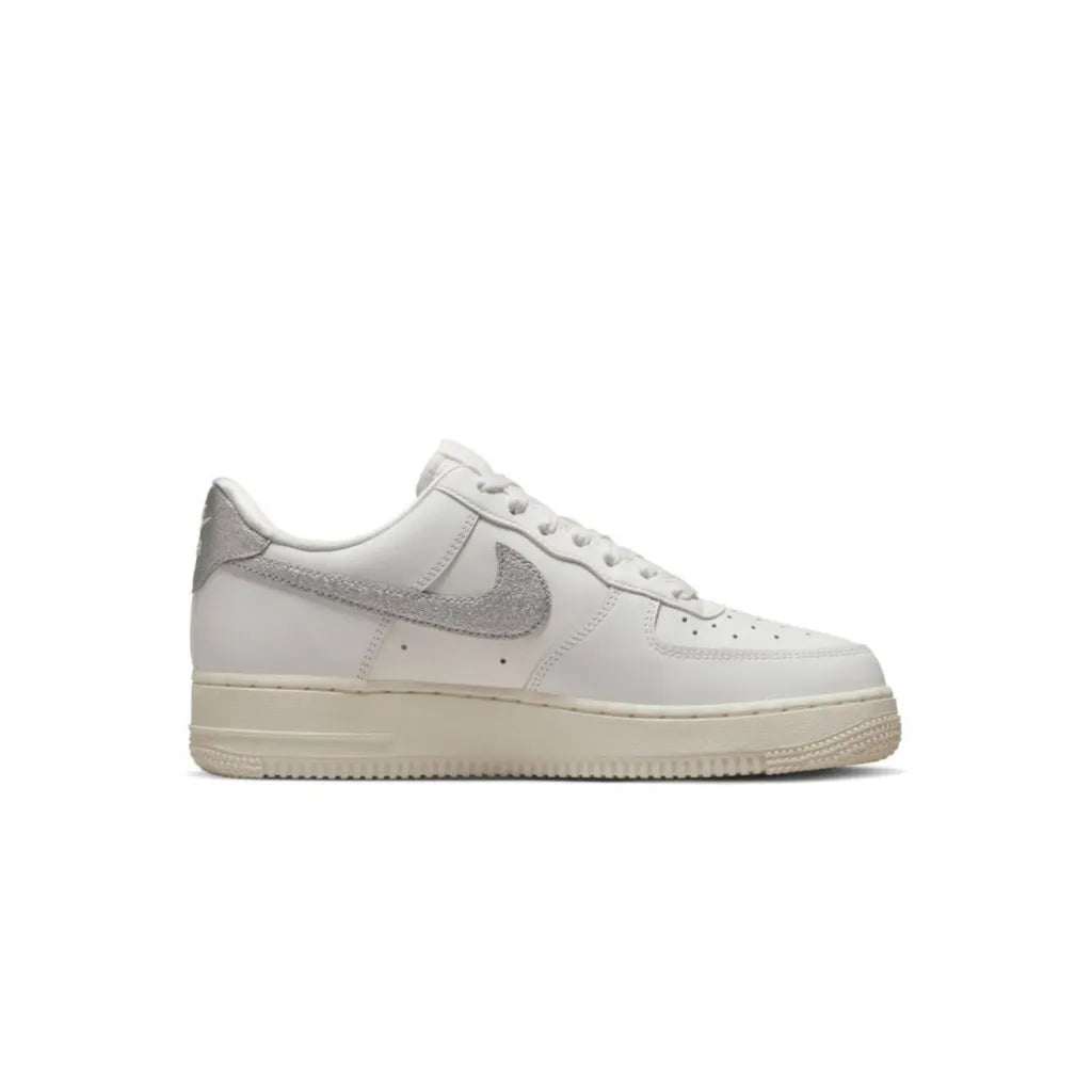Nike Air Force 1 07 Premium Men's Shoes Nike
