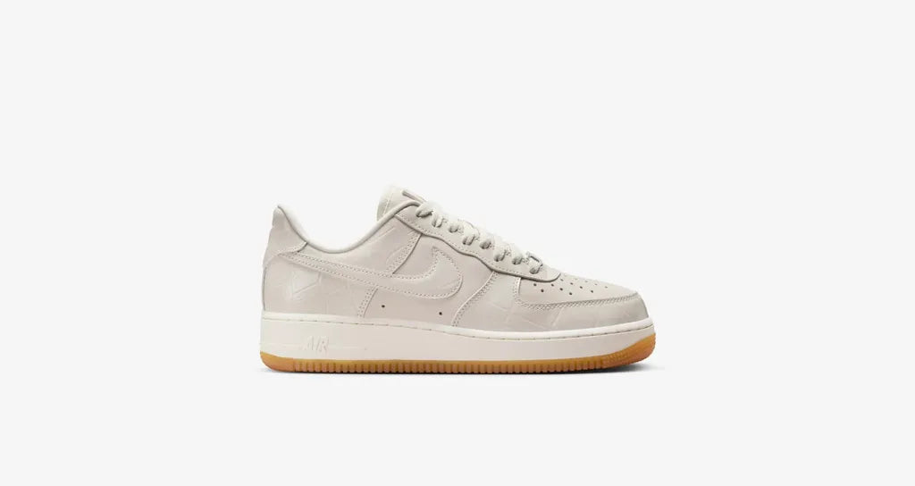 Nike Air Force 1 07 Premium Men's Shoes Nike