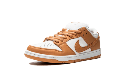 Nike SB Dunk Low Light Cognac White Luxeara